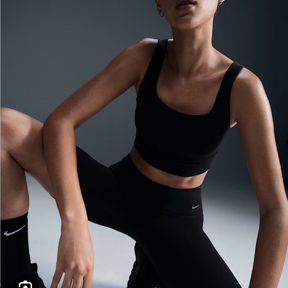 Nike Zenvy medium support longline sports bra